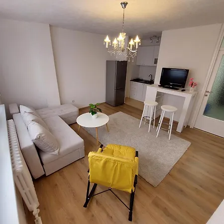 Ally Apartment